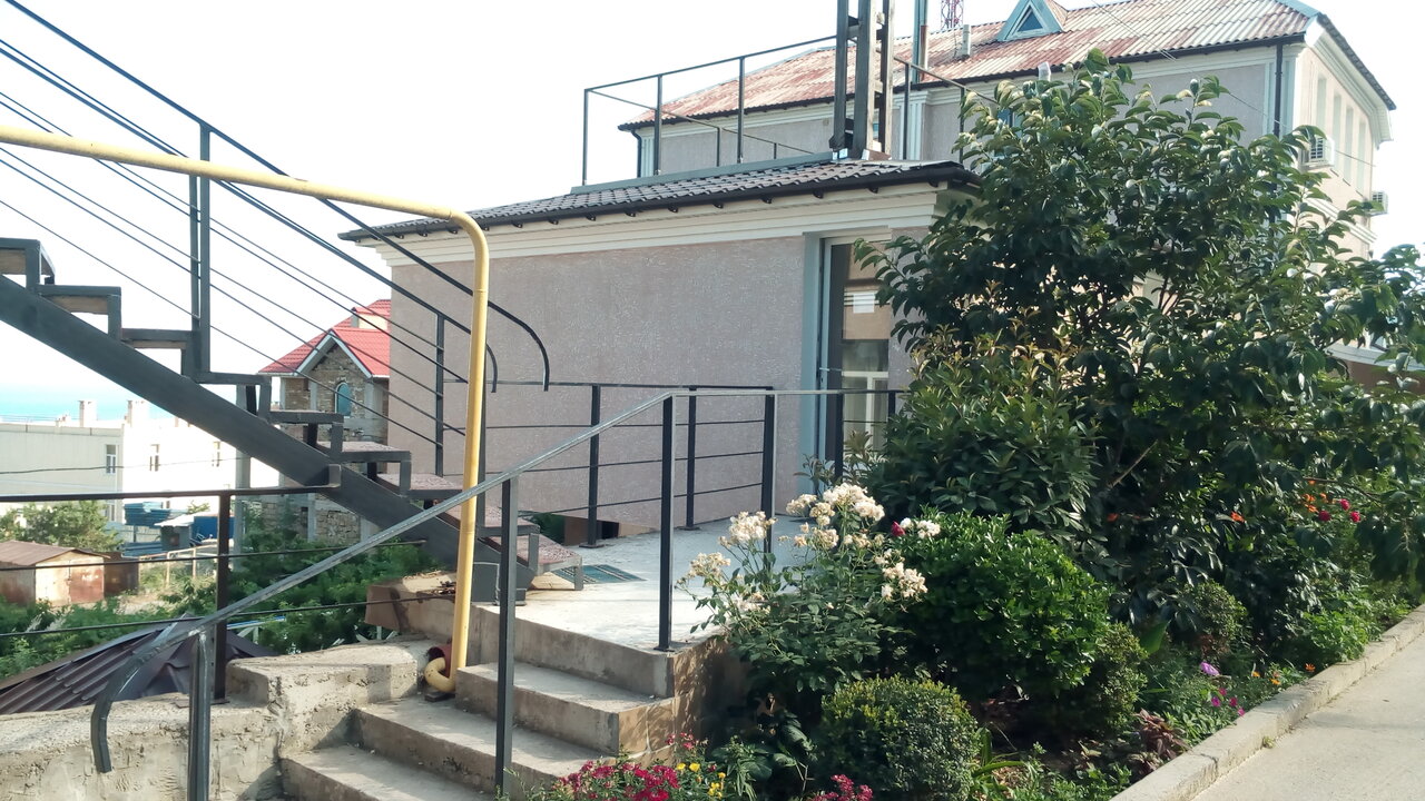 Гостевой дом Горный Воздух Ялта-46