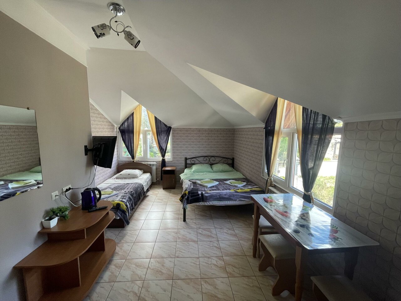 Гостевой дом Горный Воздух Ялта-102