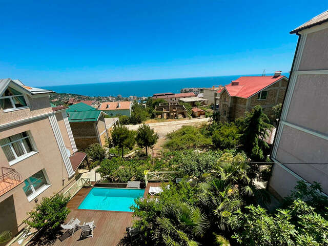 Гостевой дом Горный Воздух Ялта-15