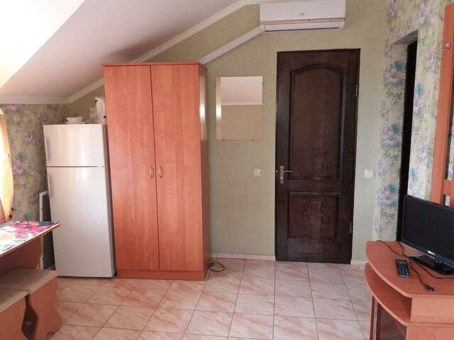 Гостевой дом Горный Воздух Ялта-120